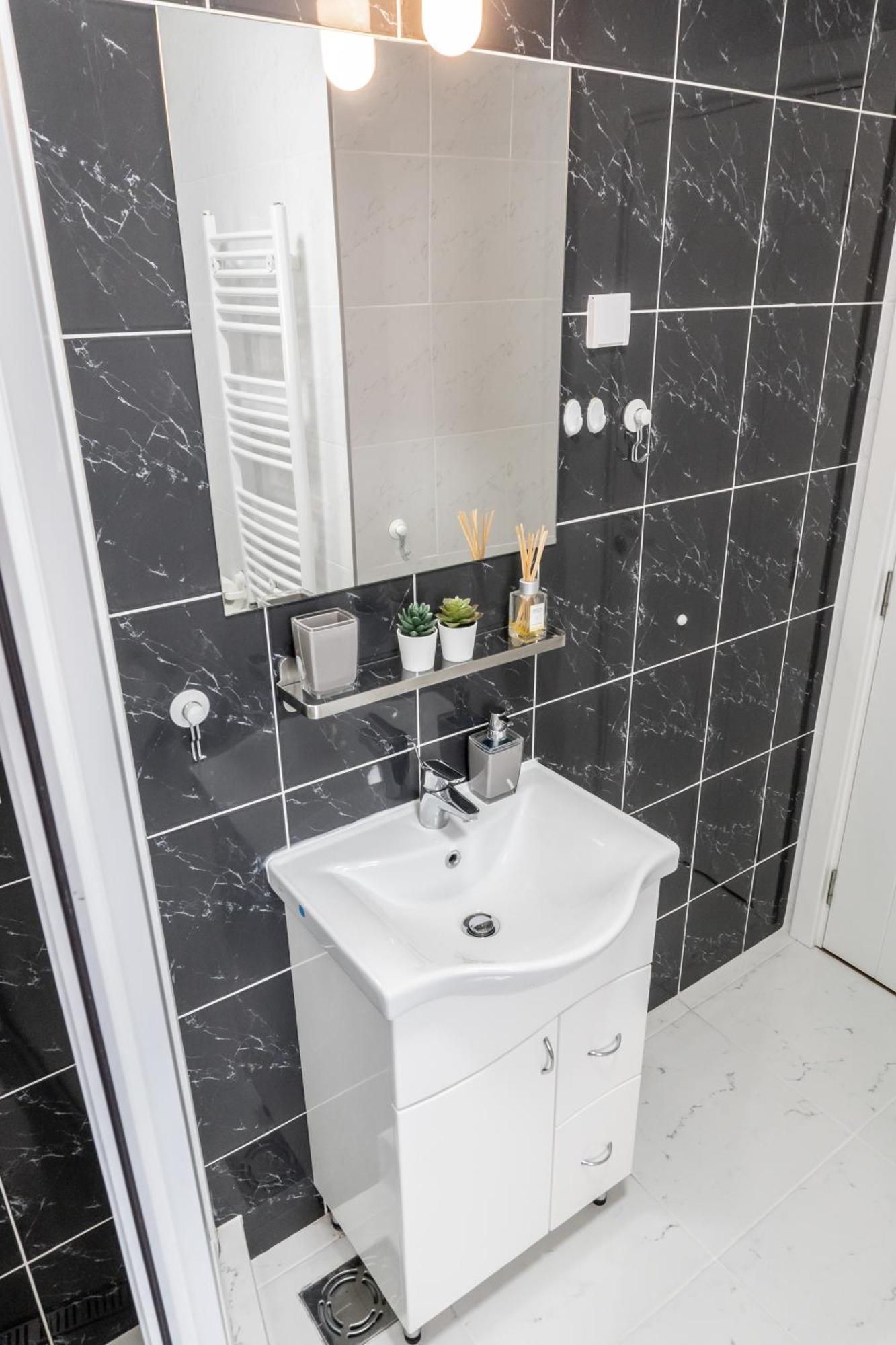 Apartment Wake Up For 4 Belgrad Exteriör bild
